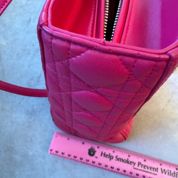 AUTHENTIC! *Barbie-Fuscia PINK* CHRISTIAN DIOR Lady Dior Cannage Lambskin - Picture 12 of 16